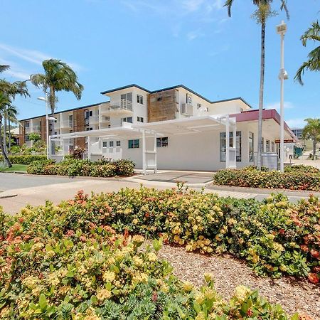Endeavour Inn Emu Park Экстерьер фото