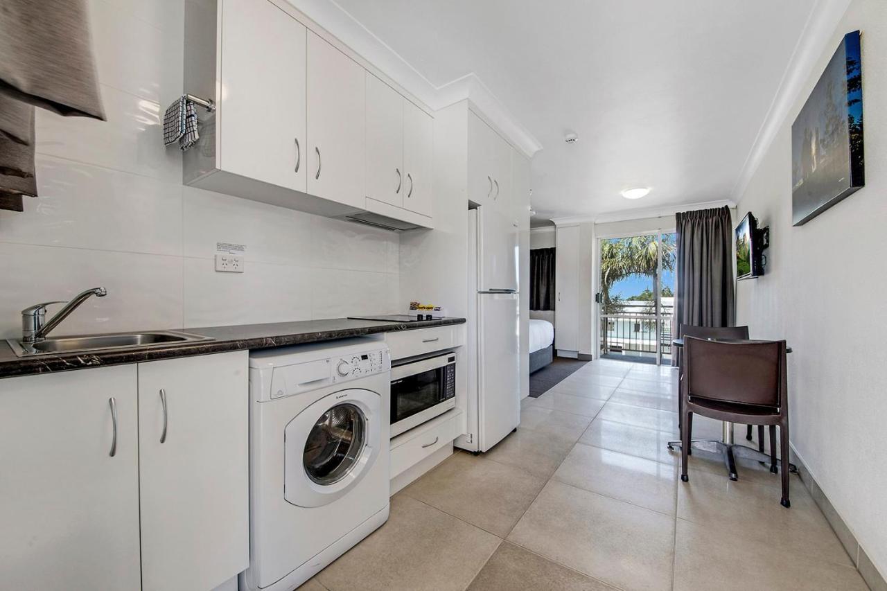 Endeavour Inn Emu Park Экстерьер фото