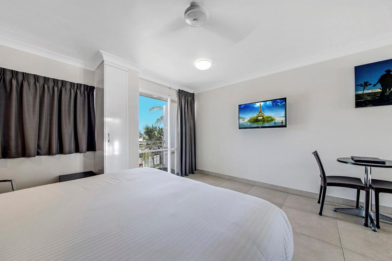 Endeavour Inn Emu Park Экстерьер фото