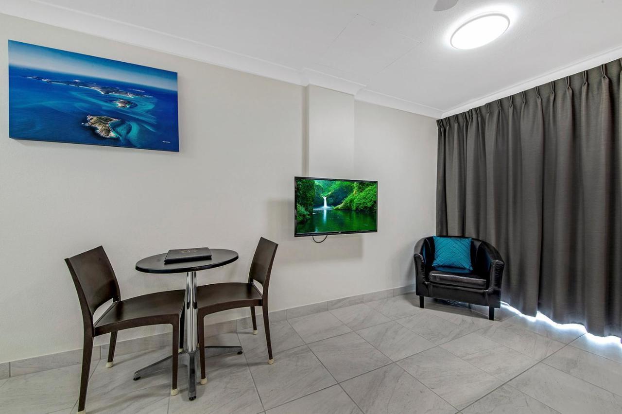Endeavour Inn Emu Park Экстерьер фото