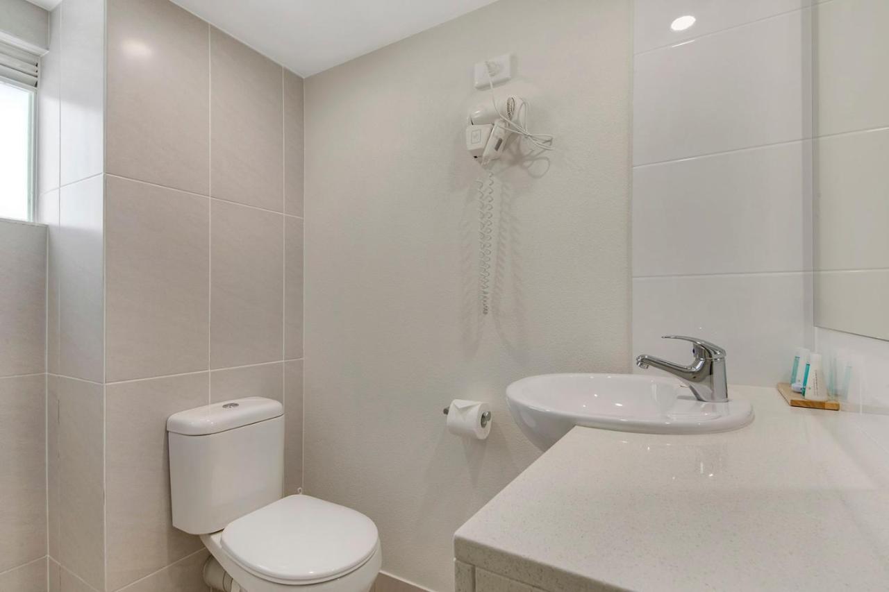 Endeavour Inn Emu Park Экстерьер фото