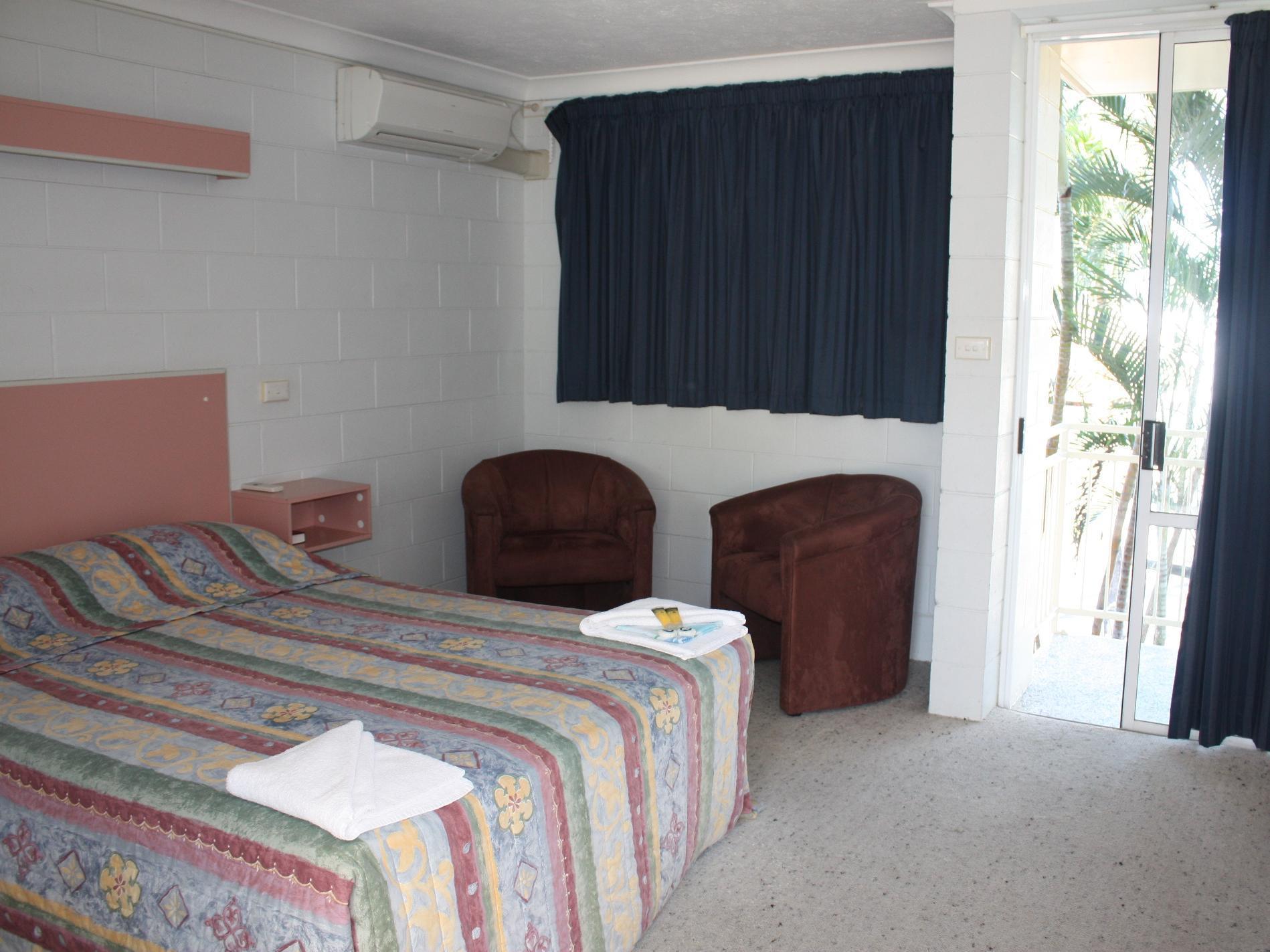 Endeavour Inn Emu Park Экстерьер фото