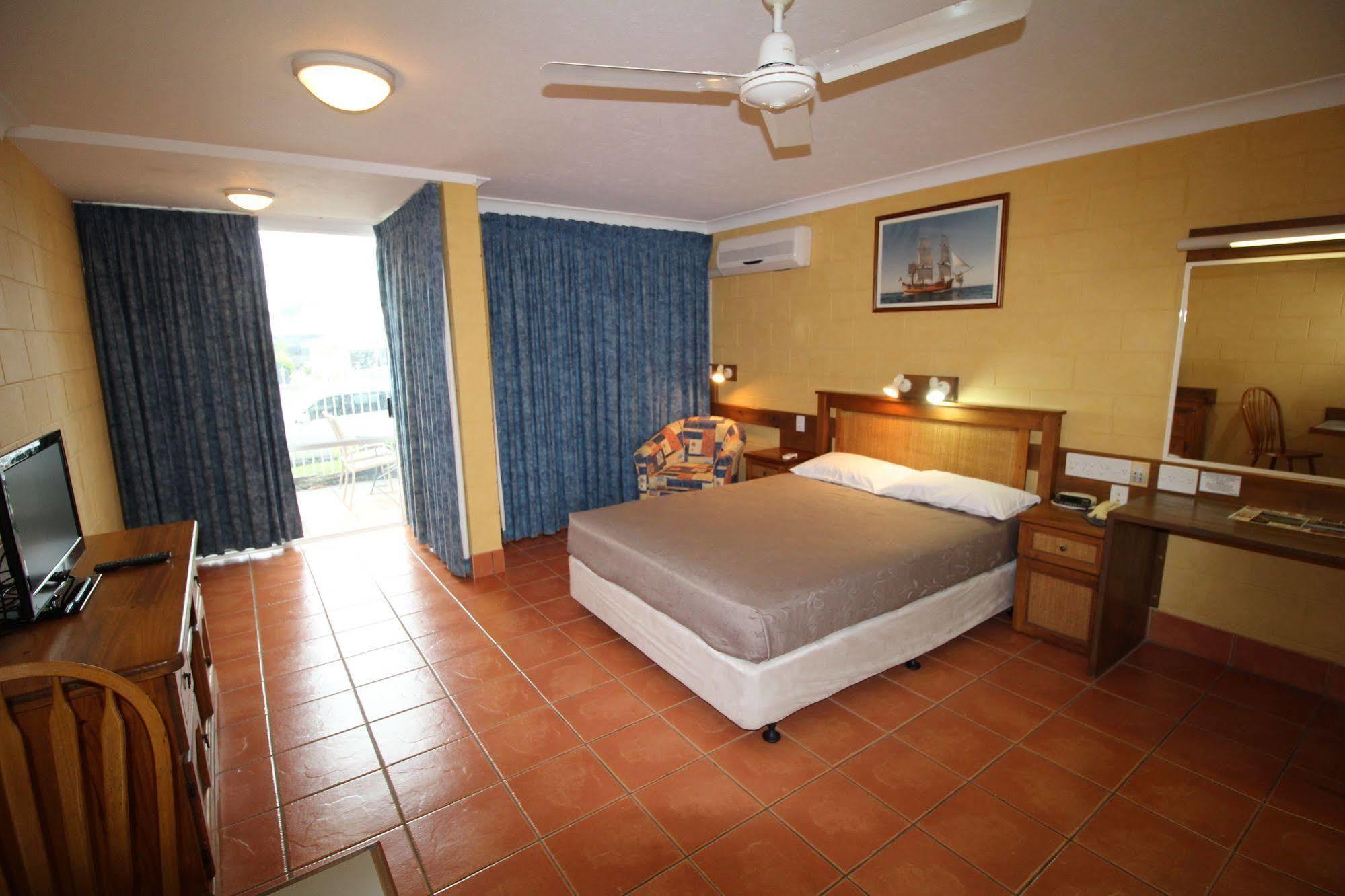Endeavour Inn Emu Park Экстерьер фото