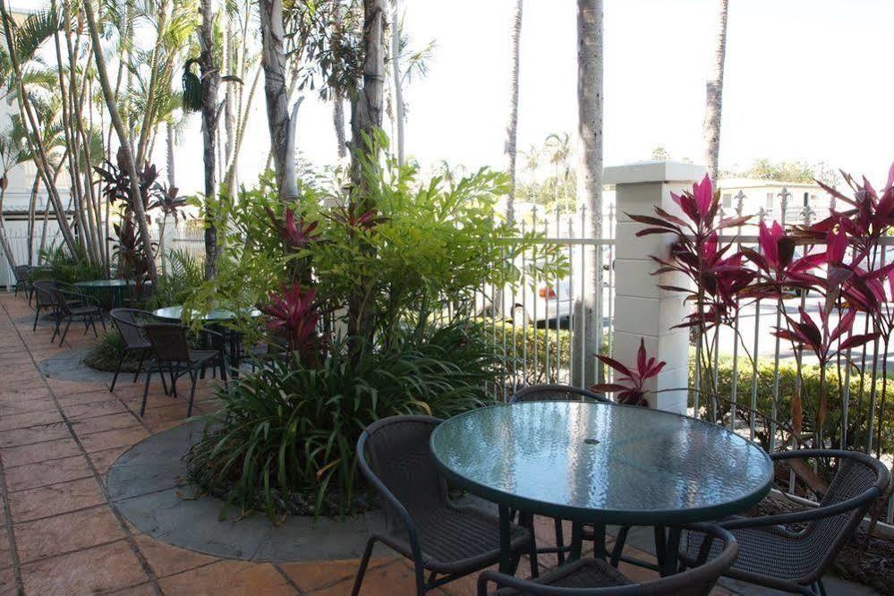 Endeavour Inn Emu Park Экстерьер фото